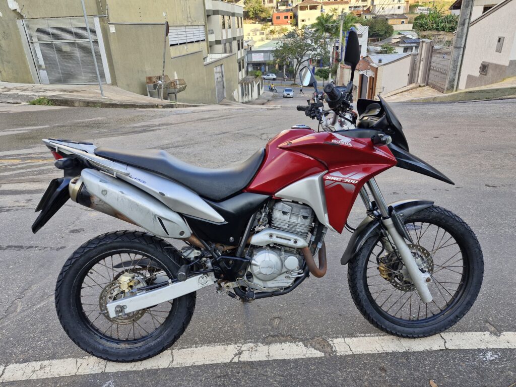 Honda XRE 300 FLEX Manual