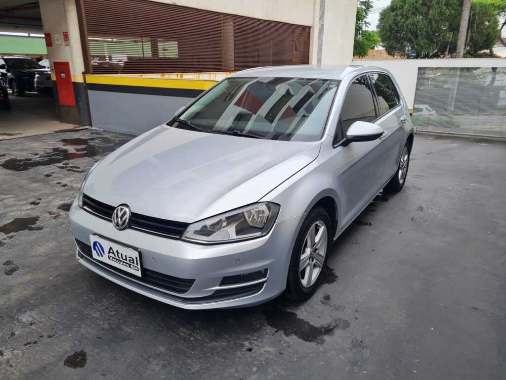 Volkswagen GOLF COMFORTLINE 1.4 TSI Automático
